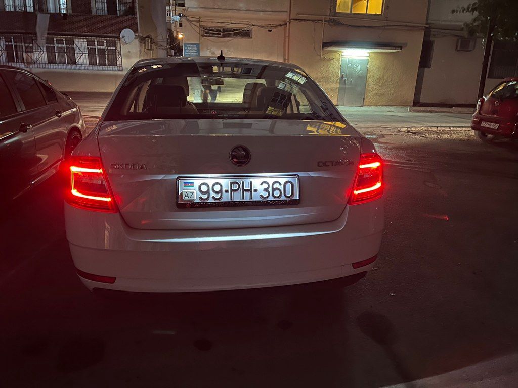 Skoda Octavia, 1.6 L, 2019 il, 110 000 km — Avtomobillər, Bakı (2)
