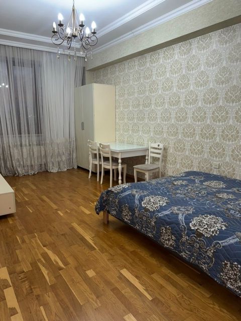 Satılır 1 otaqlı yeni tikili 44 m² — Bakı