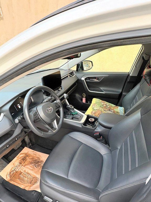 Toyota RAV4, 2.5 L, 2023 il, 43 000 km — Avtomobillər, Bakı (6)