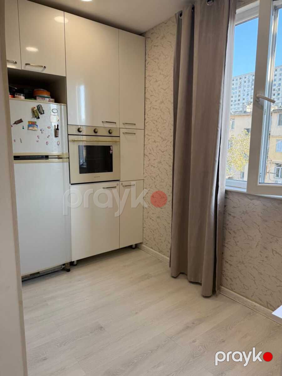 Satılır 3 otaqlı köhnə tikili 75 m² — Mənzil, Bakı (6)