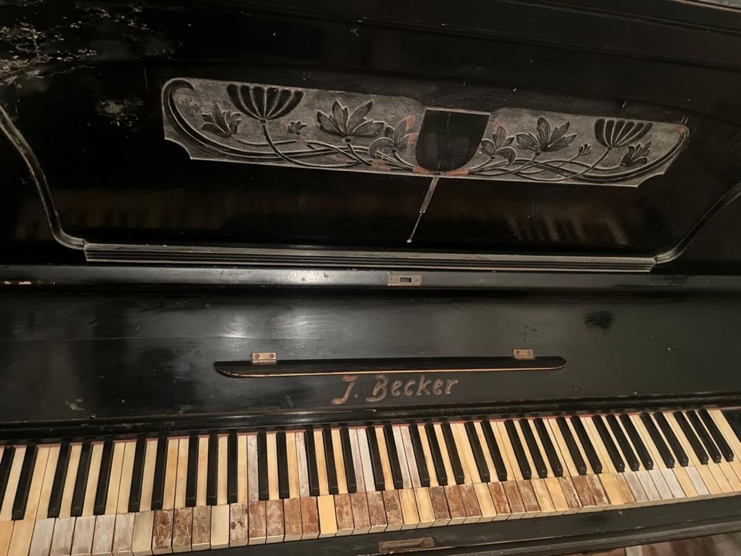 Piano — Musiqiə alətləri, Bakı (2)