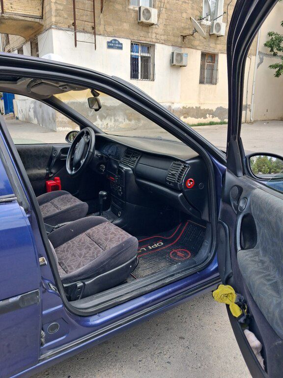 Opel Vectra, 1.6 L, 1997 il, 263 000 km — Avtomobillər, Sumqayıt (7)