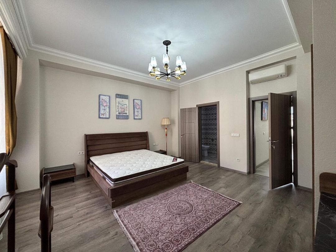 İcarəyə verilir 4 otaqlı yeni tikili 210 m² — Mənzil, Bakı (5)