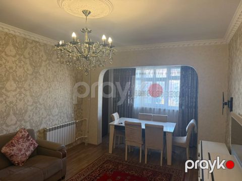 Satılır 3 otaqlı köhnə tikili 82 m²
