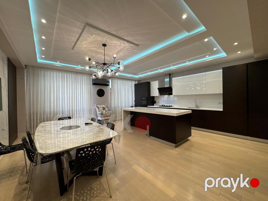 Satılır 6 otaqlı yeni tikili 360 m² — Mənzil, Bakı (5)