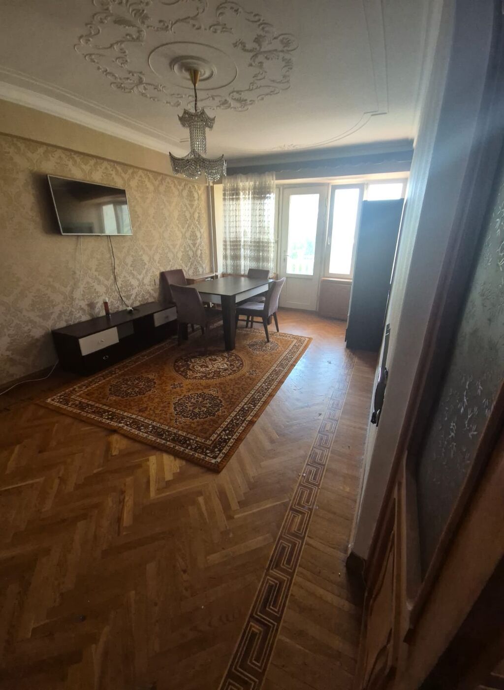Mərkəzdə, dənizkənarı bulvar və hökumət binalarına açıq mənzərəli — Daşınmaz əmlak, Bakı (6)
