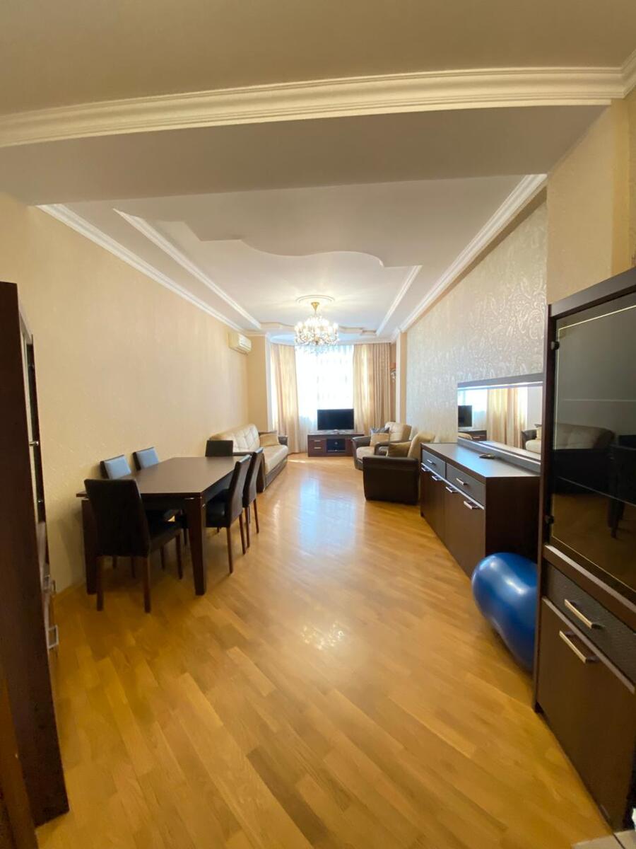 İcarəyə verilir 3 otaqlı yeni tikili 110 m² — Mənzil, Bakı (2)