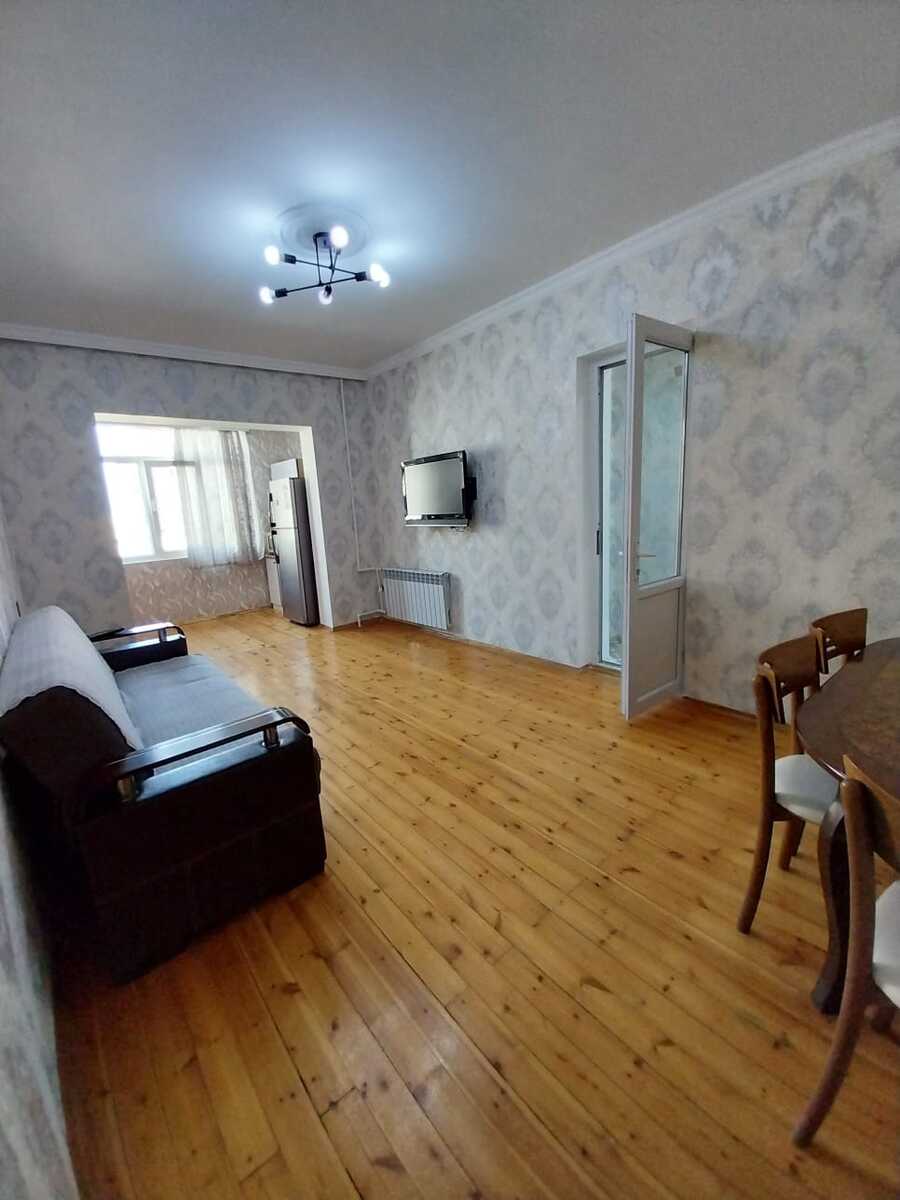 İcarəyə verilir 2 otaqlı köhnə tikili 48 m² — Mənzil, Bakı