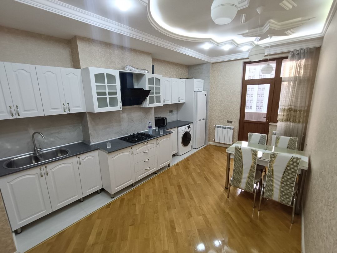 İcarəyə verilir 2 otaqlı yeni tikili 85 m² — Mənzil, Bakı (7)