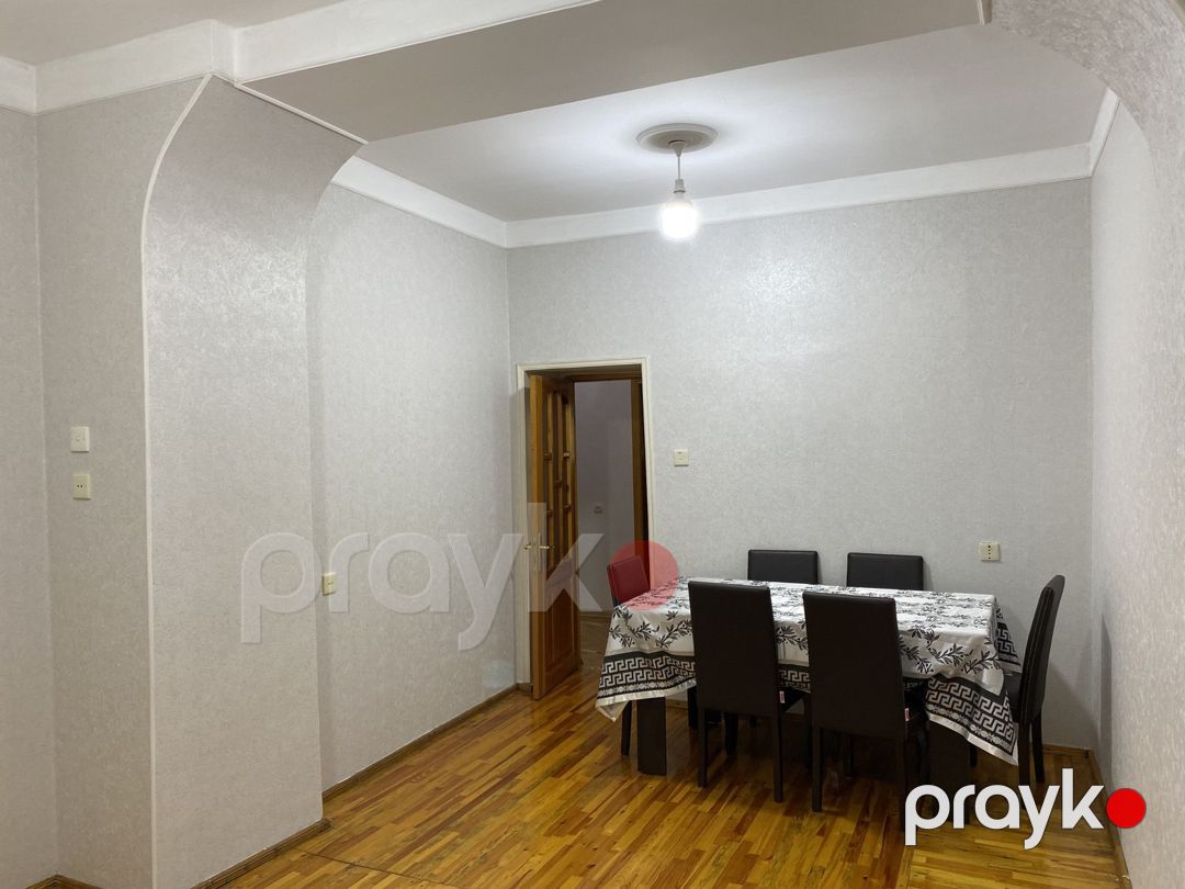 İcarəyə verilir 5 otaqlı köhnə tikili 135 m² — Mənzil, Bakı (5)