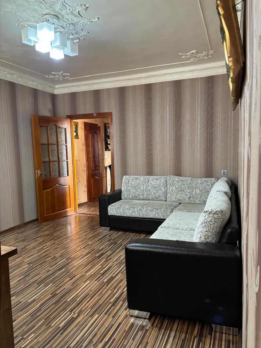 İcarəyə verilir 3 otaqlı köhnə tikili 90 m² — Mənzil, Bakı (2)
