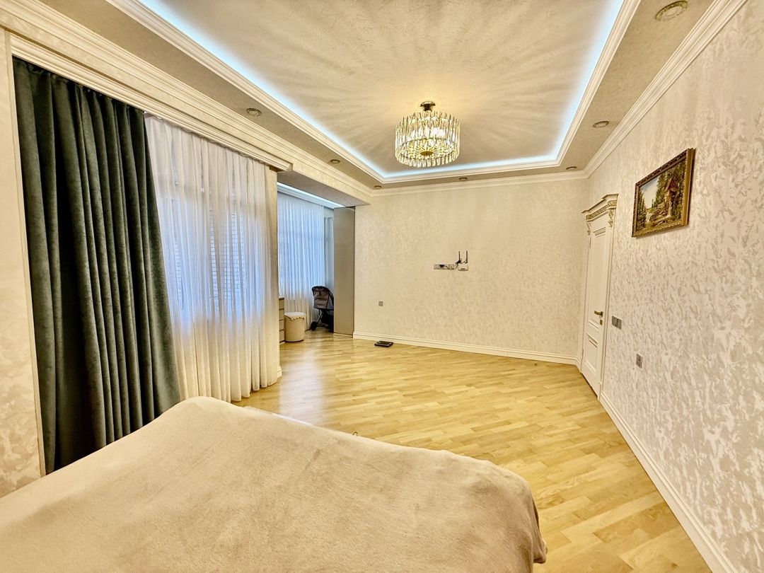 Satılır 4 otaqlı yeni tikili 140 m² — Mənzil, Bakı (5)