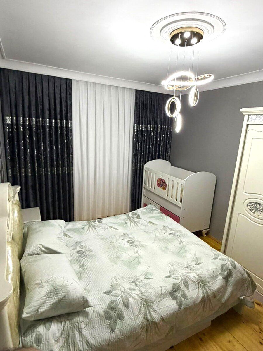 Satılır 4 otaqlı köhnə tikili 92 m² — Mənzil, Bakı (3)