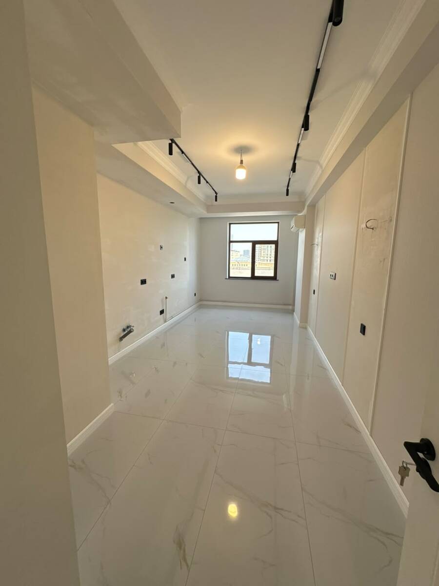 Satılır 4 otaqlı yeni tikili 211 m² — Mənzil, Bakı (10)
