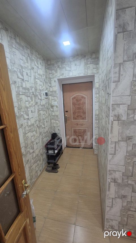 Satılır 2 otaqlı köhnə tikili 44 m²