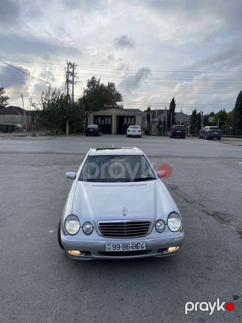 Mercedes E 200, 2.0 L, 2000 il, 383 000 km