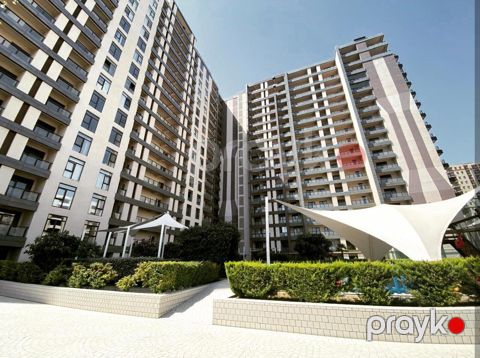 Satılır 2 otaqlı yeni tikili 84 m²