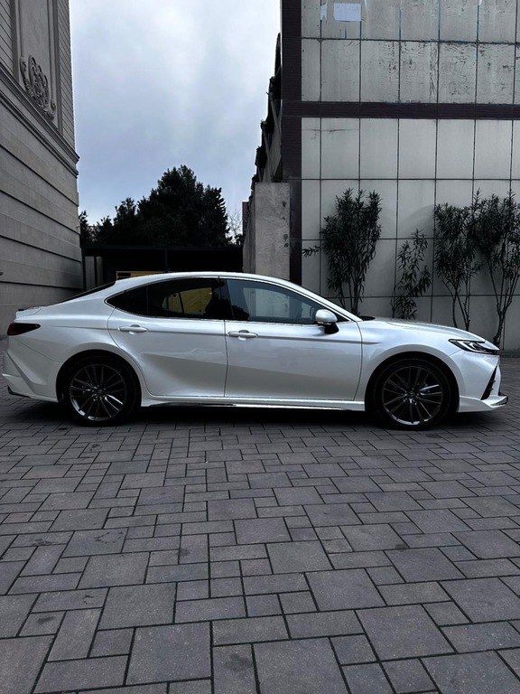 Toyota Camry, 2.5 L, 1 kWh, 2025 il, yeni — Avtomobillər, Bakı (3)