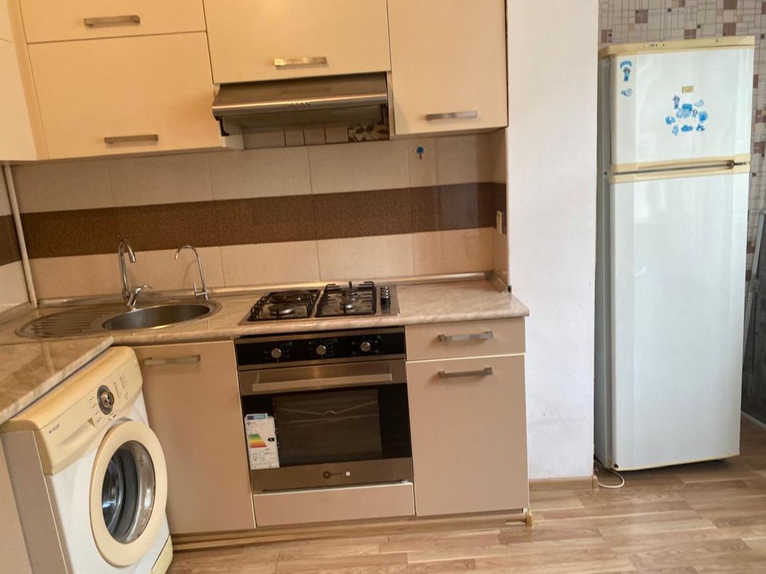 İcarəyə verilir 2 otaqlı köhnə tikili 60 m² — Mənzil, Bakı (6)