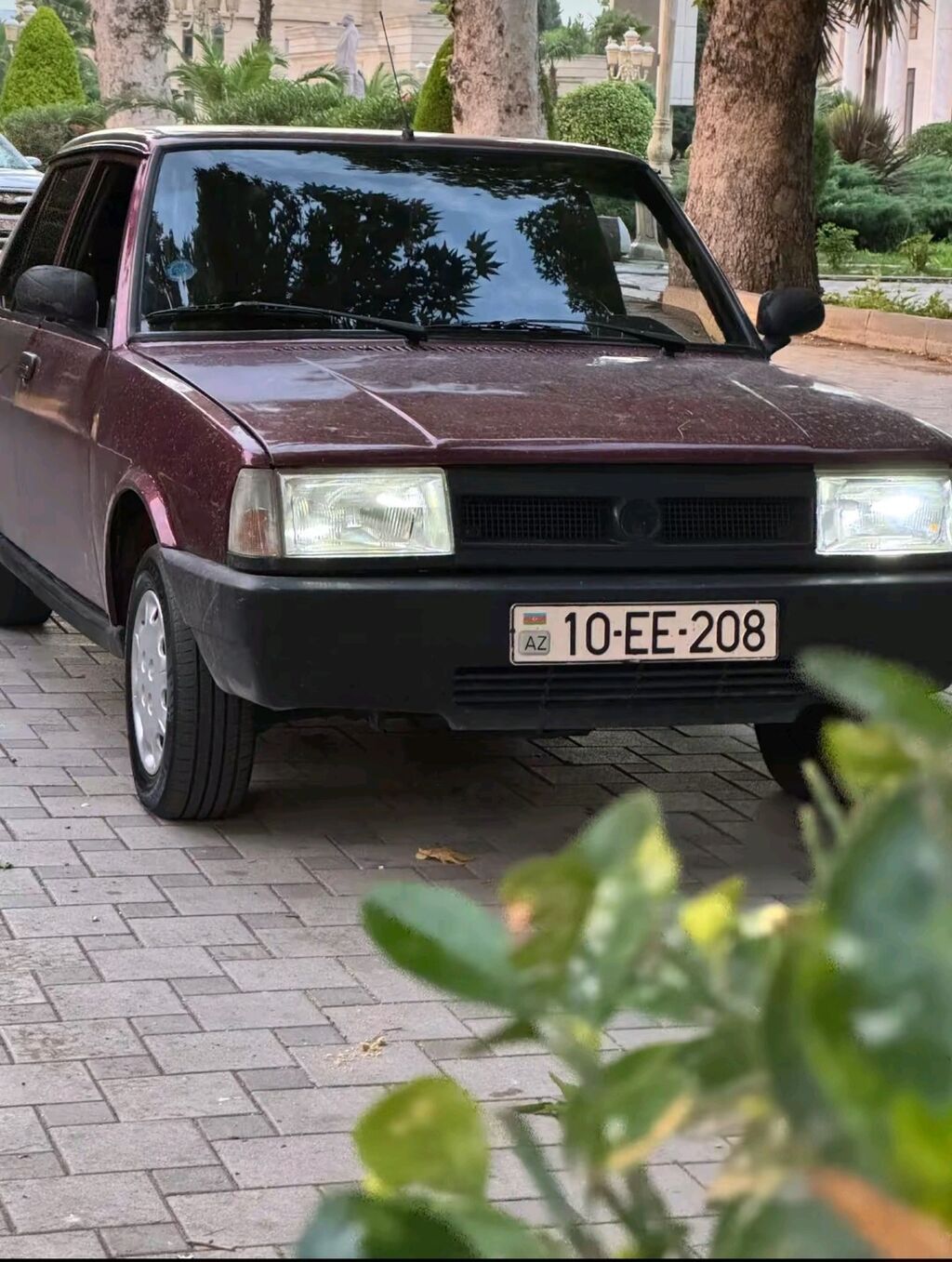 Model: Tofas Şahin (sedan) Rəng: Tünd bordo Kuzov: 4 qapı, arxa — Avto, Bərdə (2)