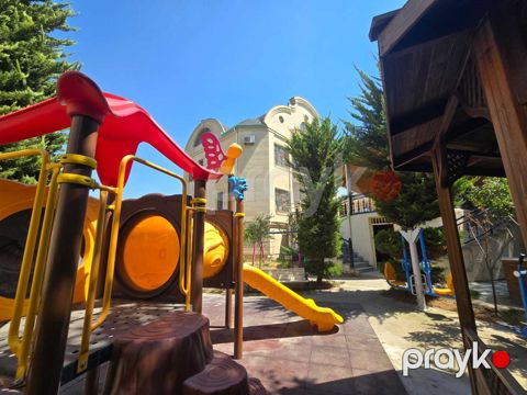 Satılır 6 otaqlı həyət evi/bağ evi 500 m²