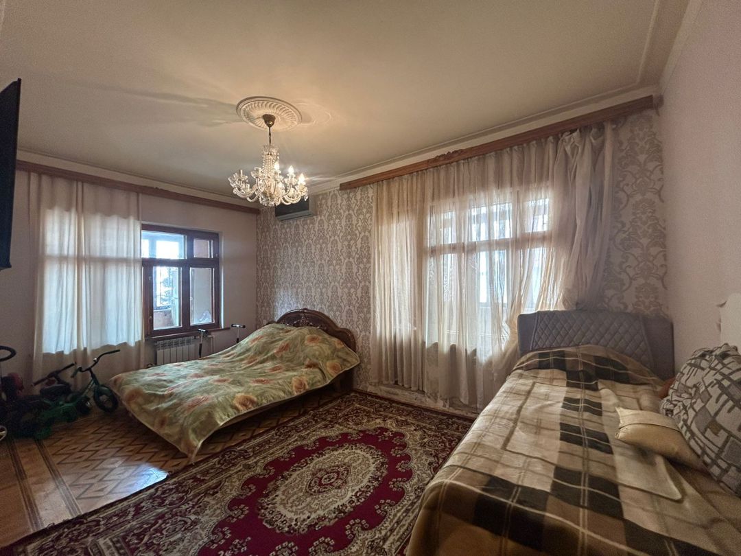 Satılır 4 otaqlı köhnə tikili 115 m² — Mənzil, Bakı (6)
