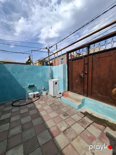 Satılır 2 otaqlı həyət evi/bağ evi 55 m²