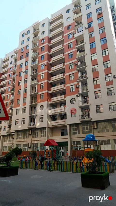 Satılır 5 otaqlı yeni tikili 176 m²