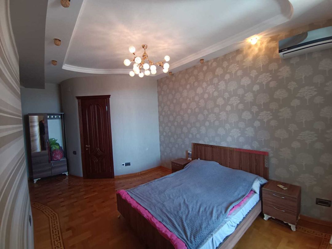 Satılır 4 otaqlı yeni tikili 220 m² — Mənzil, Bakı (12)