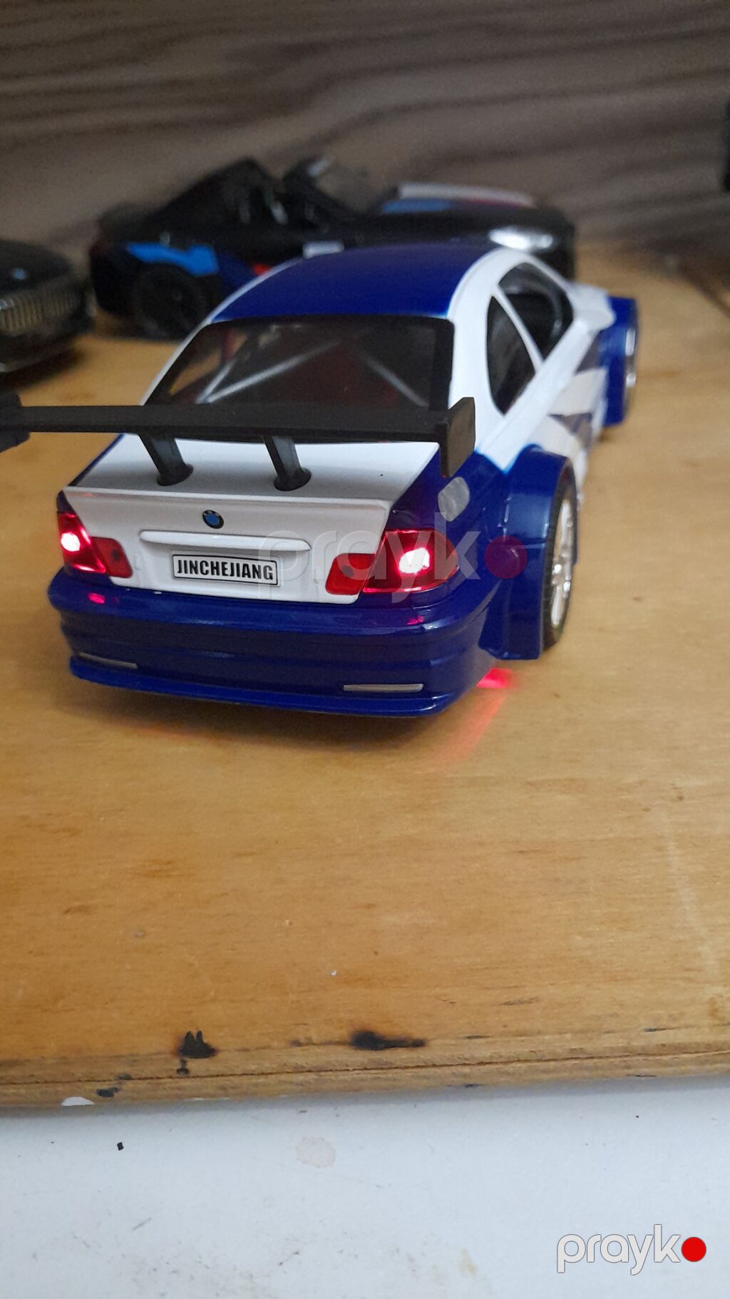 Bmw m3 e46 1:24 Ölüçdə Təzədir Hər yeri açılır Səsli və İşıqlı — Modellar, Bakı (3)