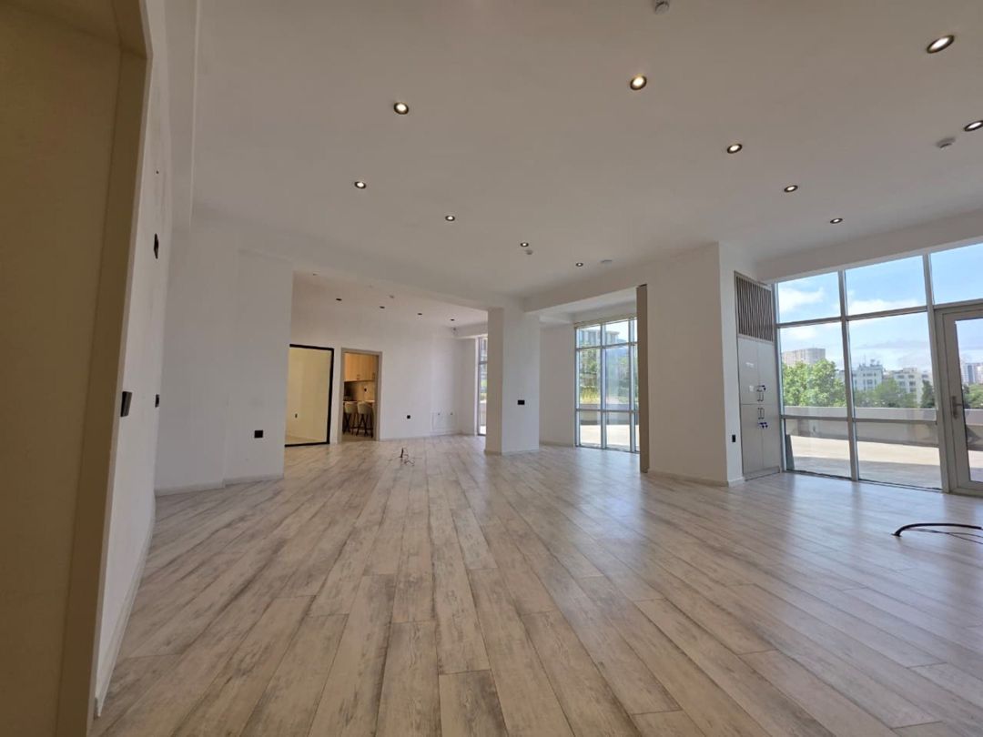 İcarəyə verilir obyekt 180 m² — Əmlak, Bakı (2)