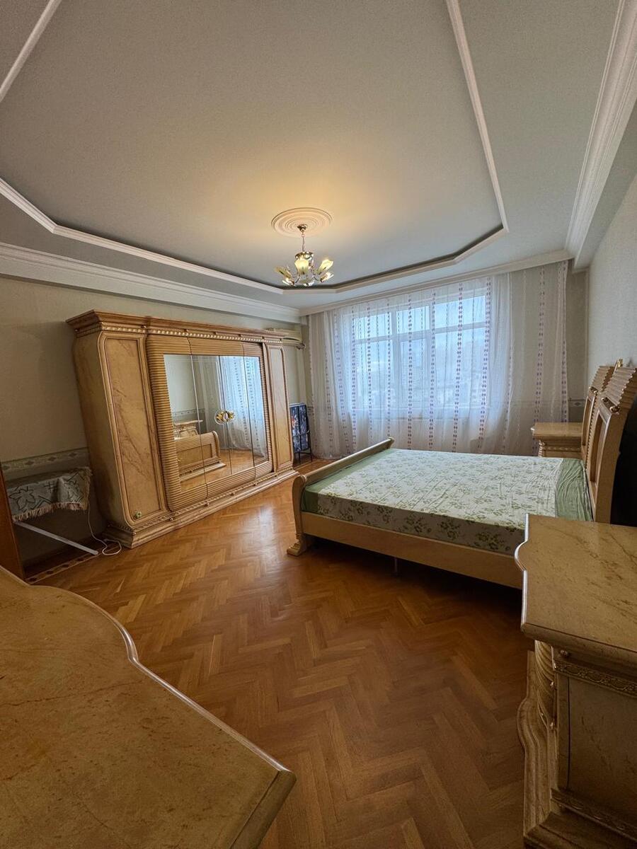 İcarəyə verilir 3 otaqlı yeni tikili 160 m² — Mənzil, Bakı (5)