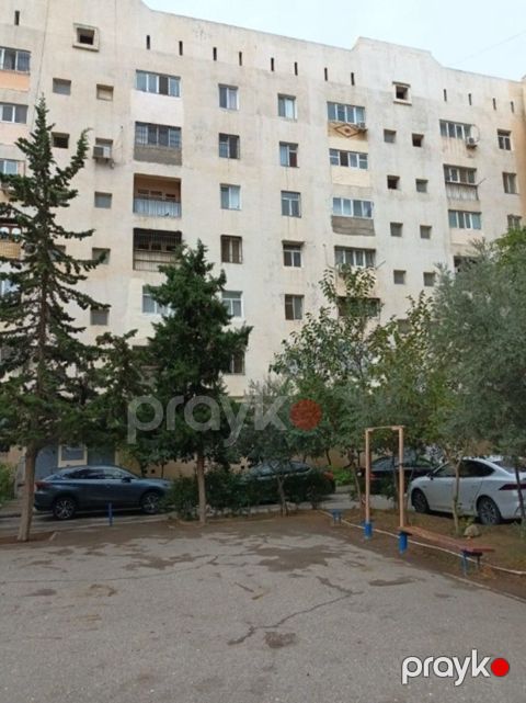 Satılır 1 otaqlı köhnə tikili 50 m²