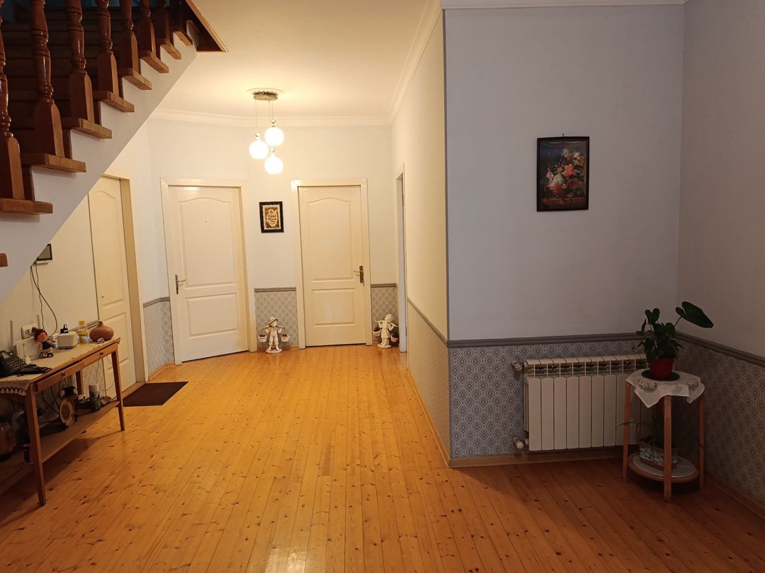 Satılır 7 otaqlı həyət evi/bağ evi 250 m² — Ev, villa, Bakı (12)