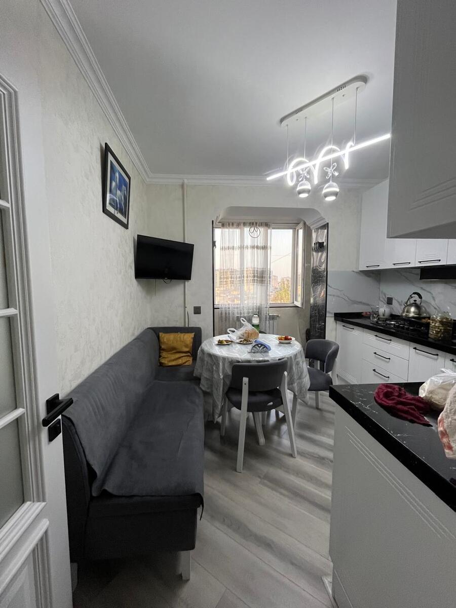 Satılır 3 otaqlı köhnə tikili 90 m² — Mənzil, Bakı (5)