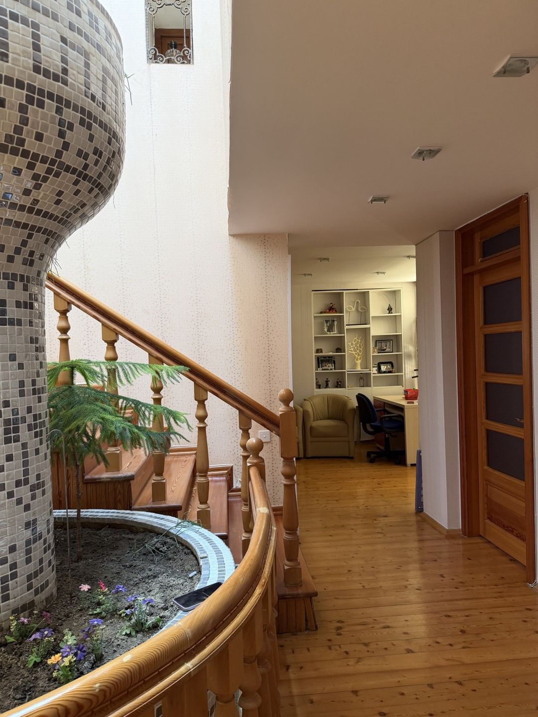 Satılır 7 otaqlı həyət evi/bağ evi 300 m² — Ev, villa, Bakı (12)