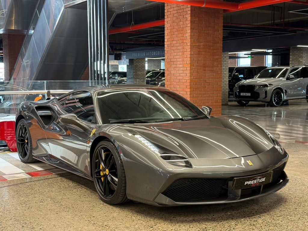 Ferrari 488 GTB, 3.9 L, 2016 il, 45 000 km — Avtomobillər, Bakı (2)