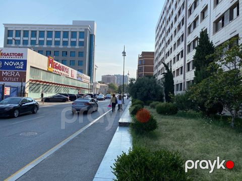 Satılır 2 otaqlı köhnə tikili 65 m²