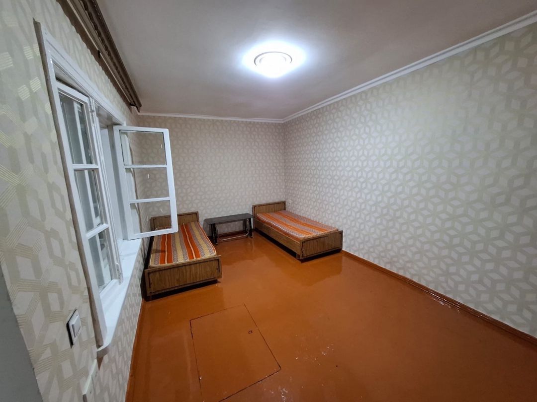 İcarəyə verilir 2 otaqlı köhnə tikili 74 m² — Mənzil, Bakı (3)