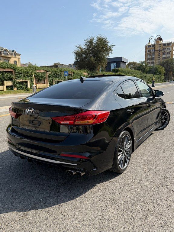 Hyundai Elantra, 1.6 L, 2017 il, 140 000 km — Avtomobillər, Bakı (7)