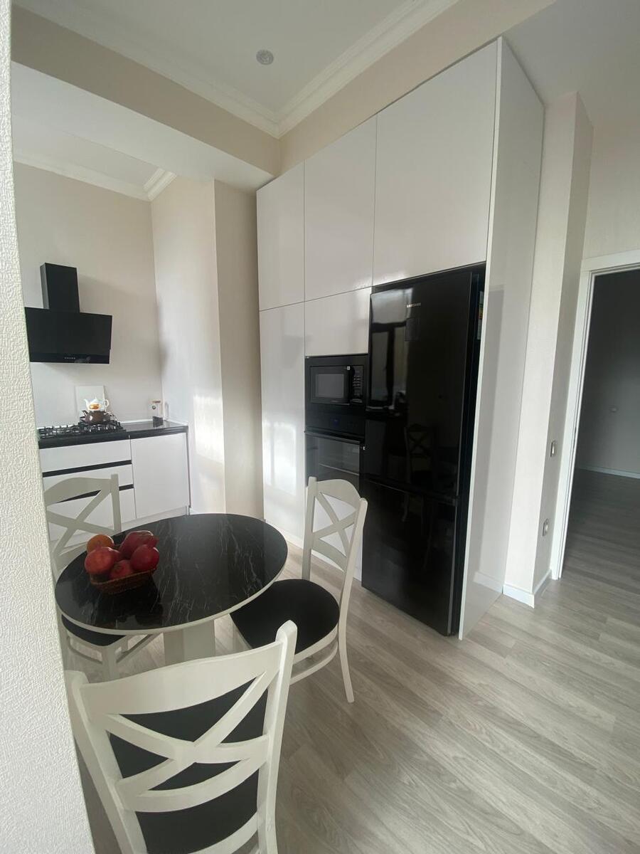 Satılır 3 otaqlı yeni tikili 130 m² — Mənzil, Bakı (3)