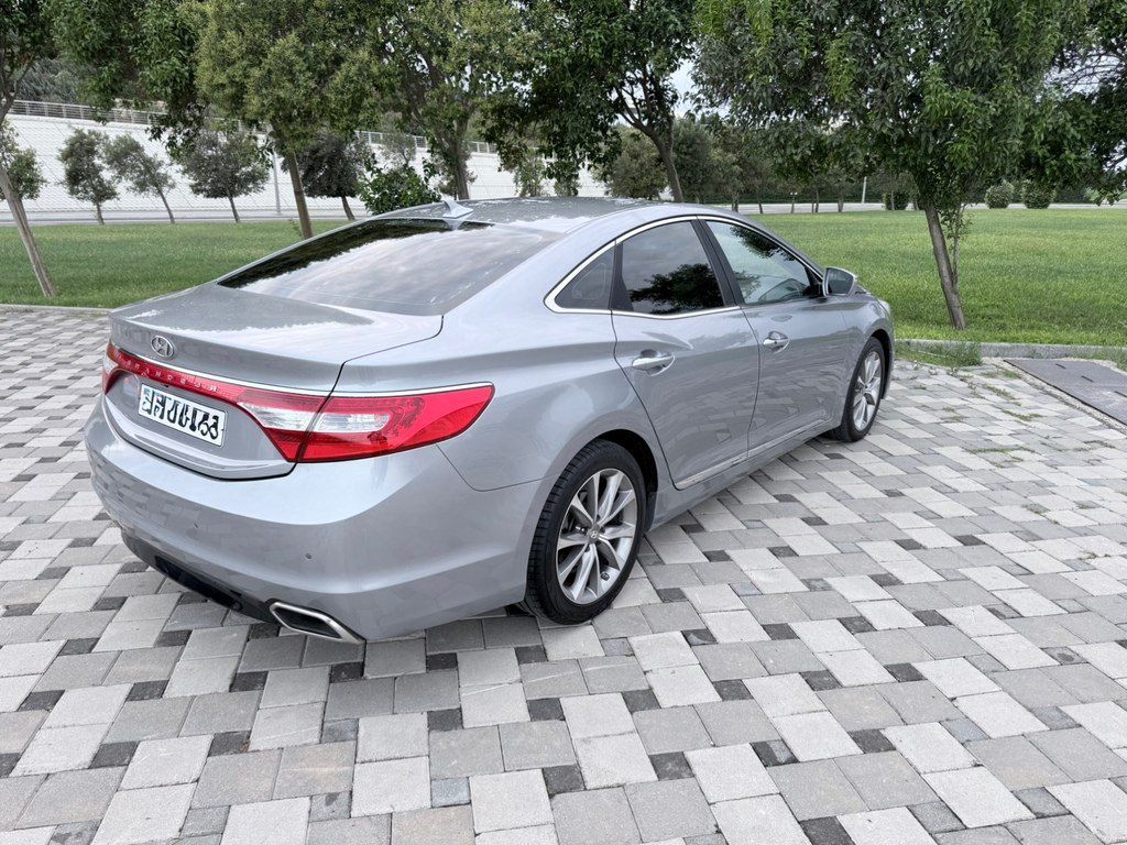 Hyundai Grandeur, 2.2 L, 2015 il, 138 350 km — Avtomobillər, Bakı (7)
