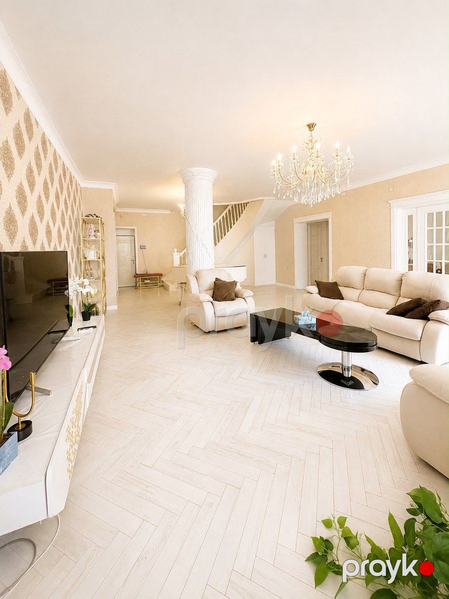 Satılır 6 otaqlı yeni tikili 303 m² — Mənzil, Bakı (4)