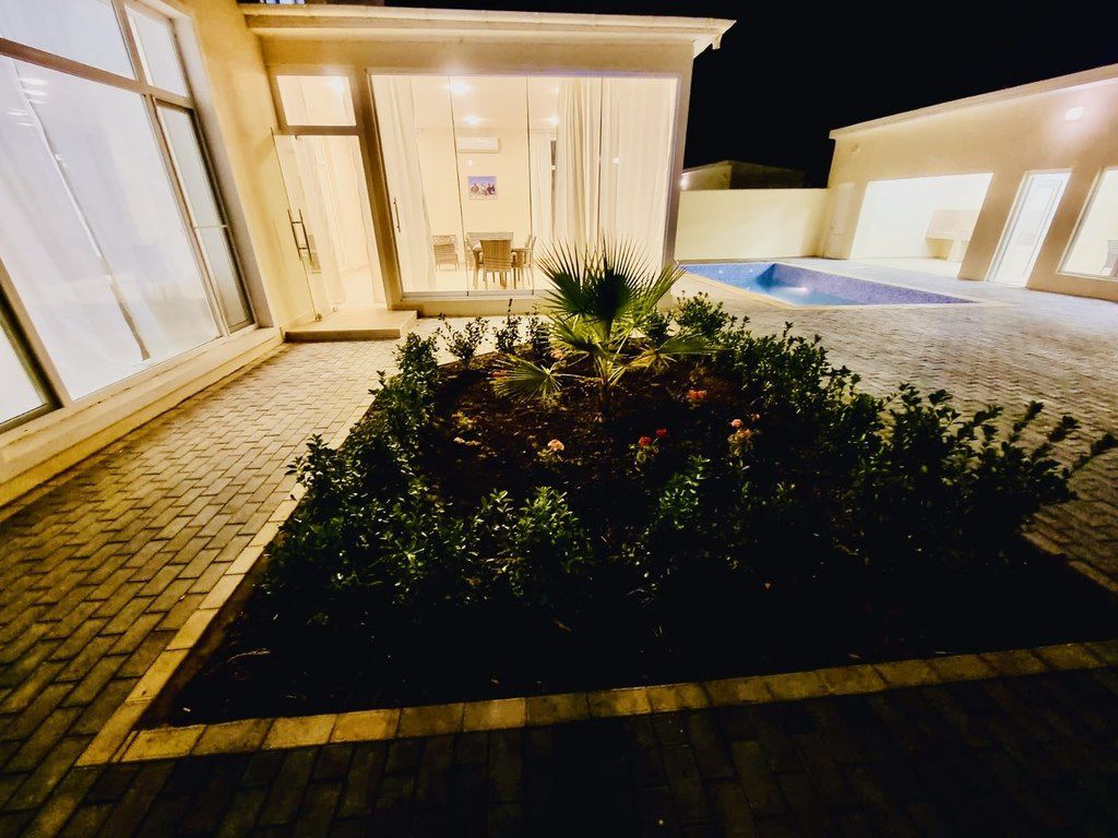 Satılır 5 otaqlı həyət evi/bağ evi 320 m² — Ev, villa, Bakı (5)
