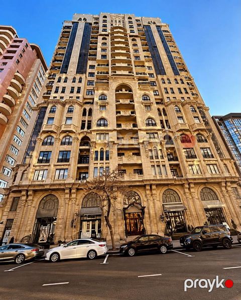 Satılır 4 otaqlı yeni tikili 250 m²