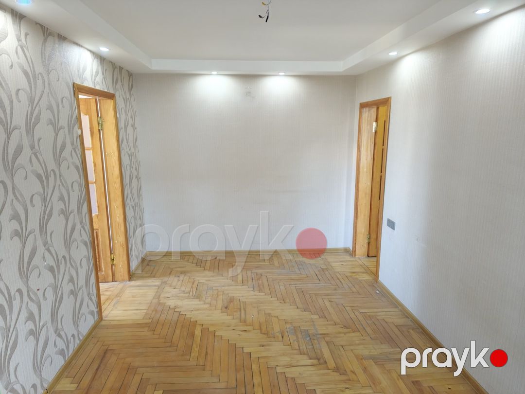 Satılır 2 otaqlı köhnə tikili 52.7 m² — Mənzil, Bakı (2)