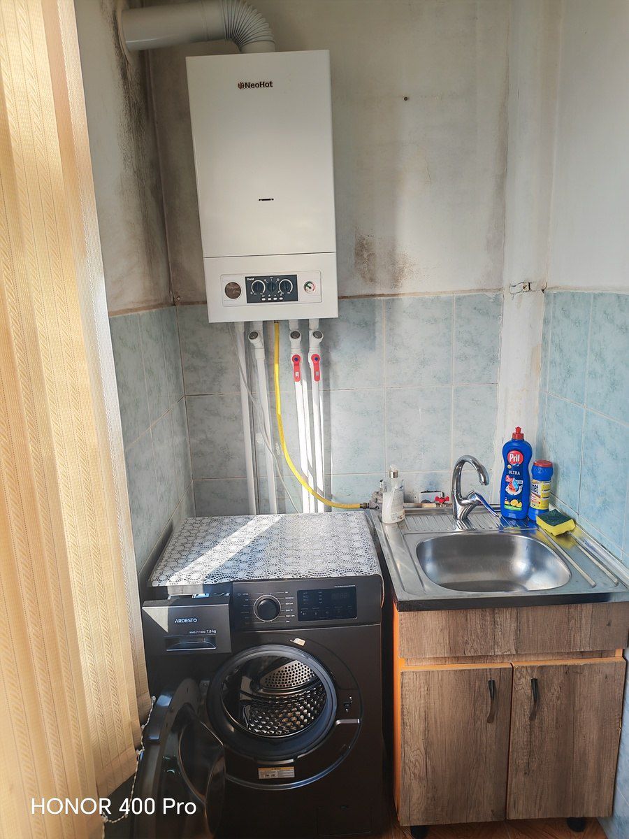 İcarəyə verilir 2 otaqlı köhnə tikili 60 m² — Mənzil, Bakı (11)