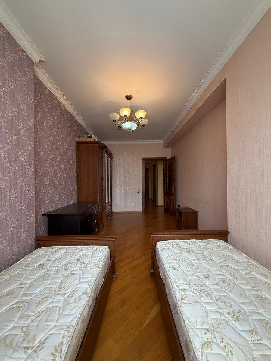 Satılır 3 otaqlı yeni tikili 145 m² — Mənzil, Bakı (8)