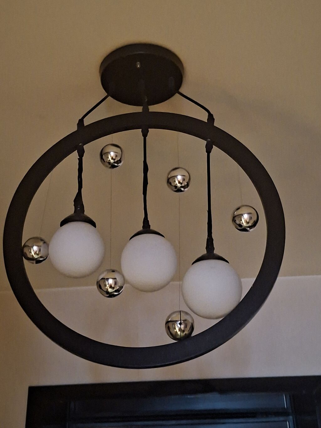 Çılçıraq, 3 lampa — İşıqlandırma, Bakı