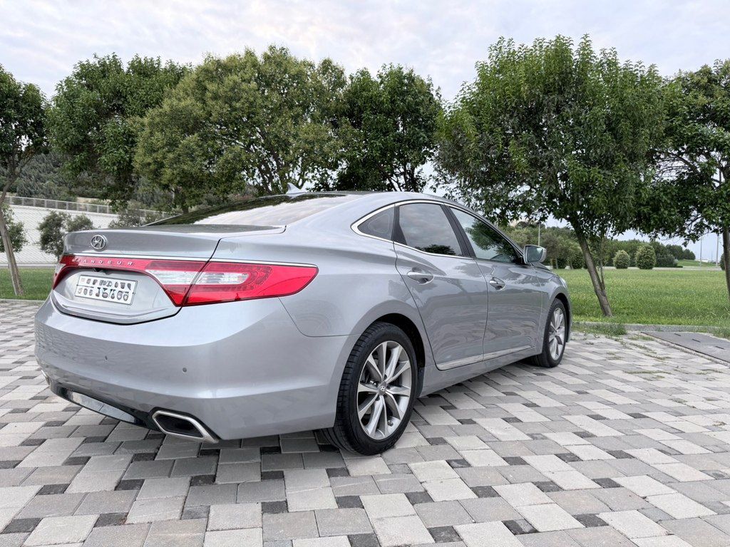 Hyundai Grandeur, 2.2 L, 2015 il, 138 350 km — Avtomobillər, Bakı (6)